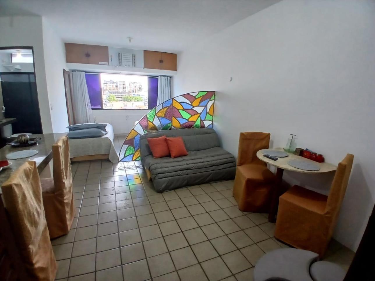 Vista: Beachfront Fitness & Leisure Apartment *